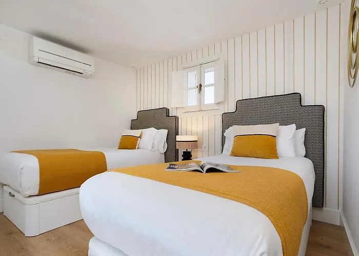 Genteel Francos Entretejas * Sevilla